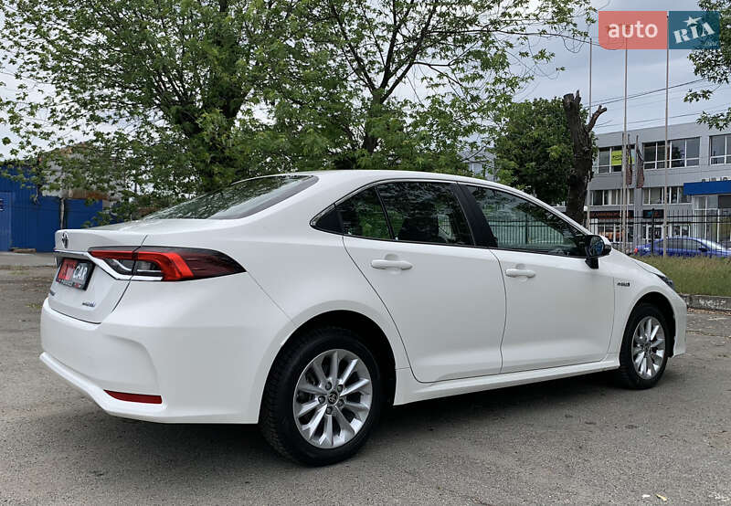 Седан Toyota Corolla 2020 в Києві