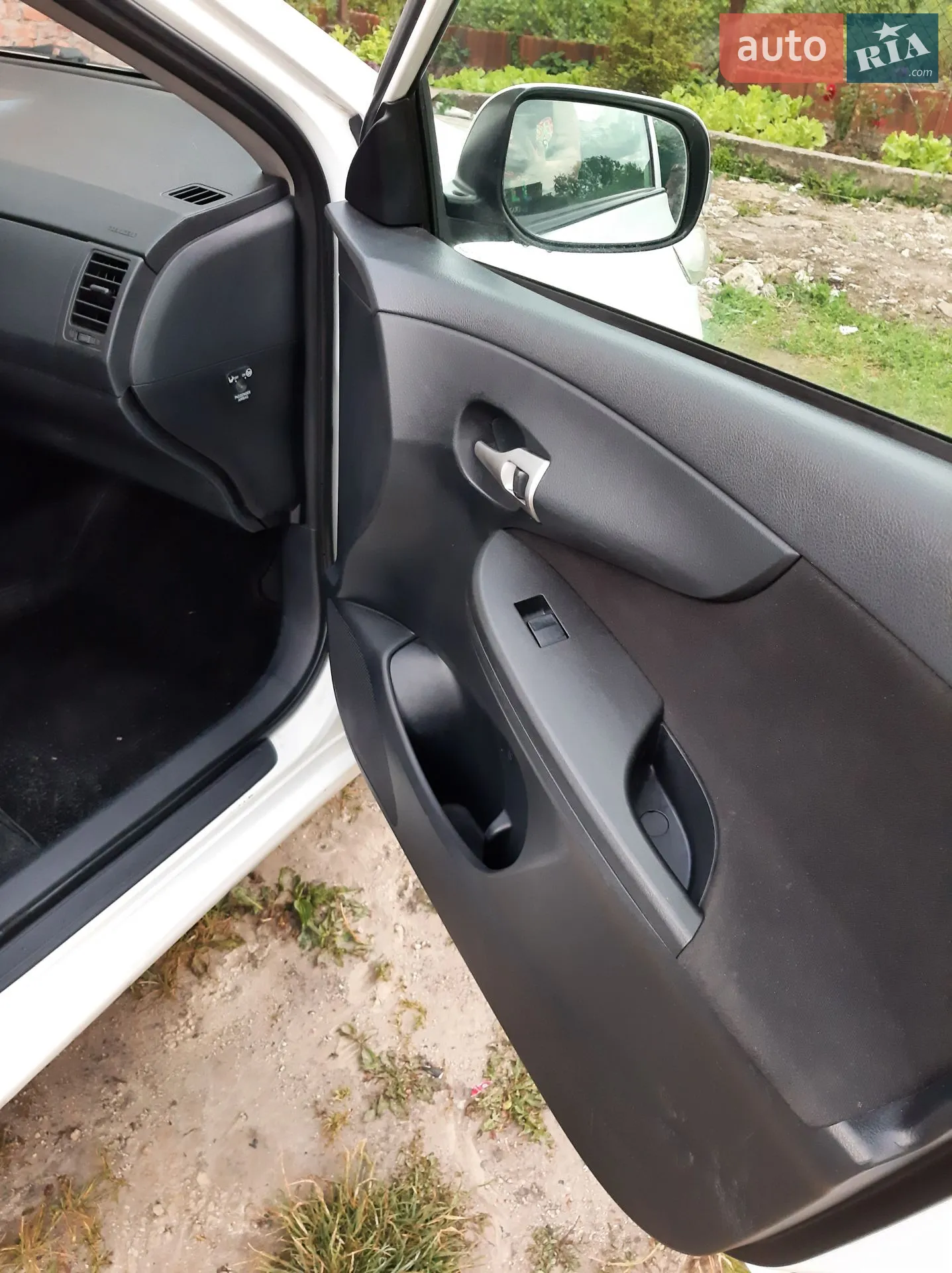 2012 Toyota Corolla - мініатюра 12