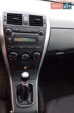 Седан Toyota Corolla 2012 в 