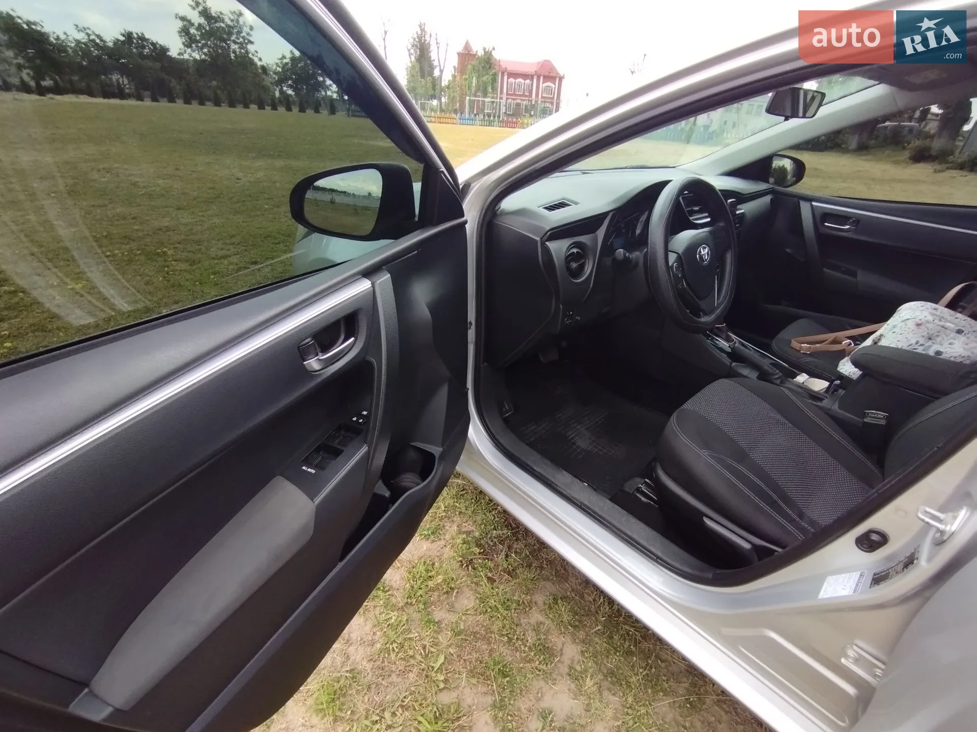 2017 Toyota Corolla - мініатюра 7