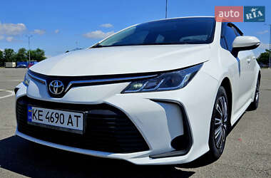 Седан Toyota Corolla 2019 в Дніпрі