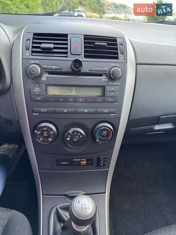 Универсал Toyota Corolla 2008 в Днепре