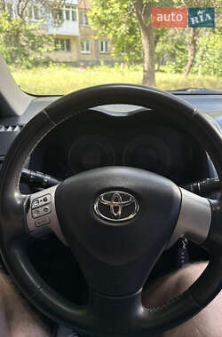 Седан Toyota Corolla 2008 в 
