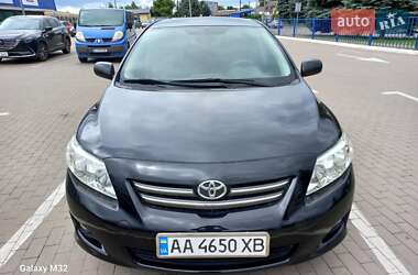Седан Toyota Corolla 2008 в Киеве