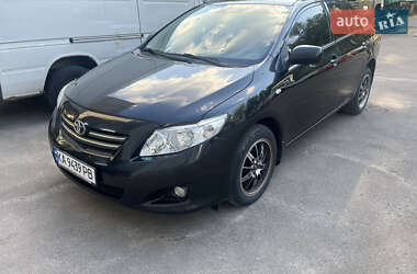 Седан Toyota Corolla 2008 в Києві