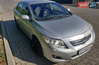 Седан Toyota Corolla 2008 в Чернівцях