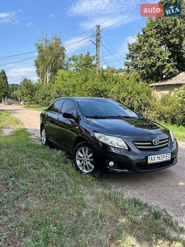 Седан Toyota Corolla 2008 в Харькове