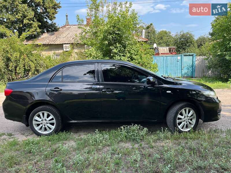 Седан Toyota Corolla 2008 в Харькове