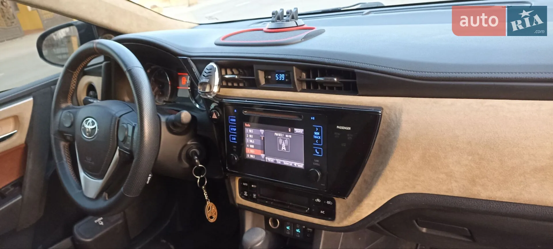 2017 Toyota Corolla - мініатюра 18