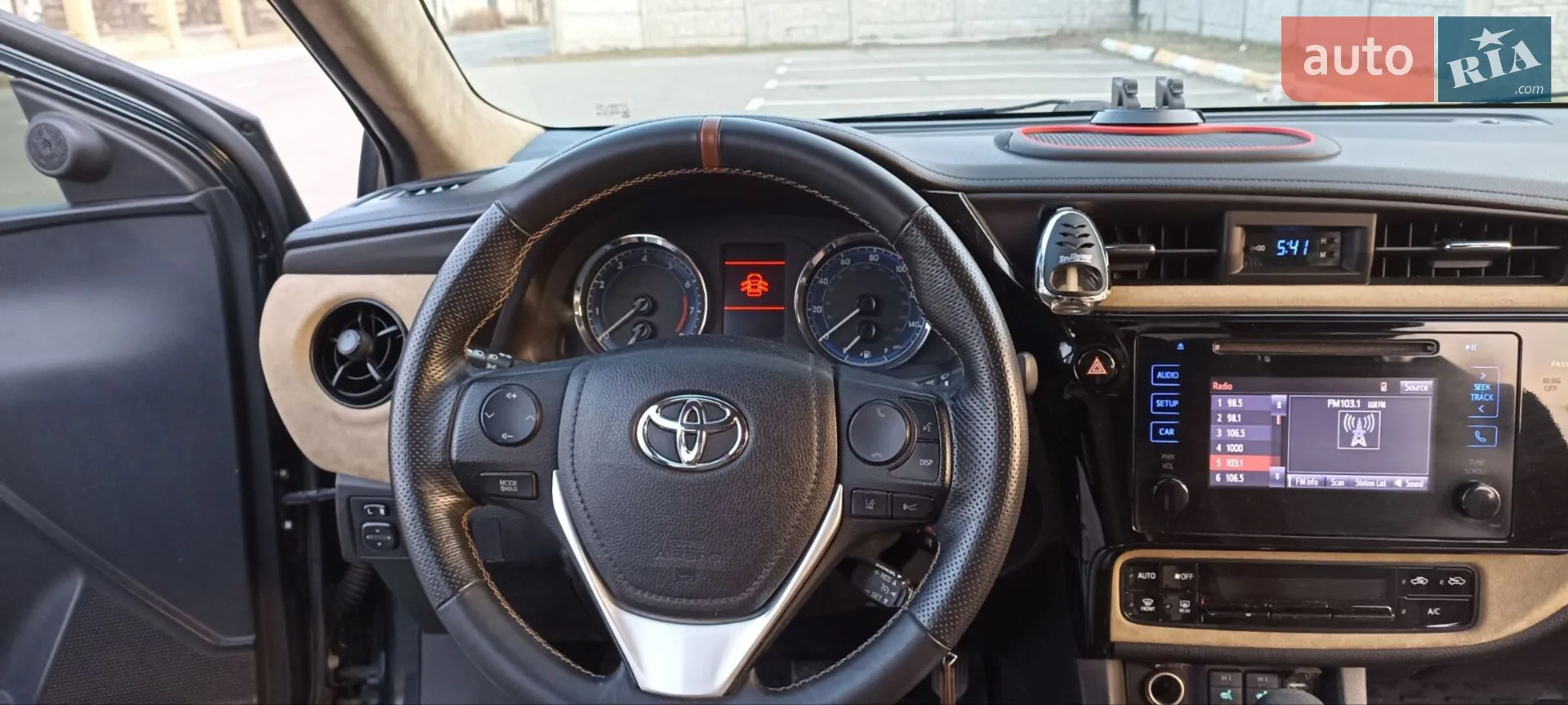 2017 Toyota Corolla - мініатюра 27