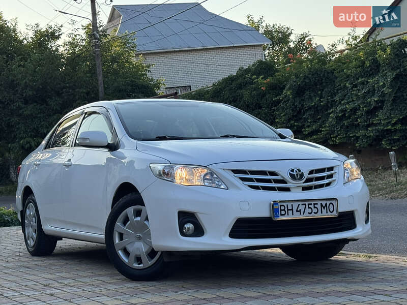 Седан Toyota Corolla 2010 в Одессе
