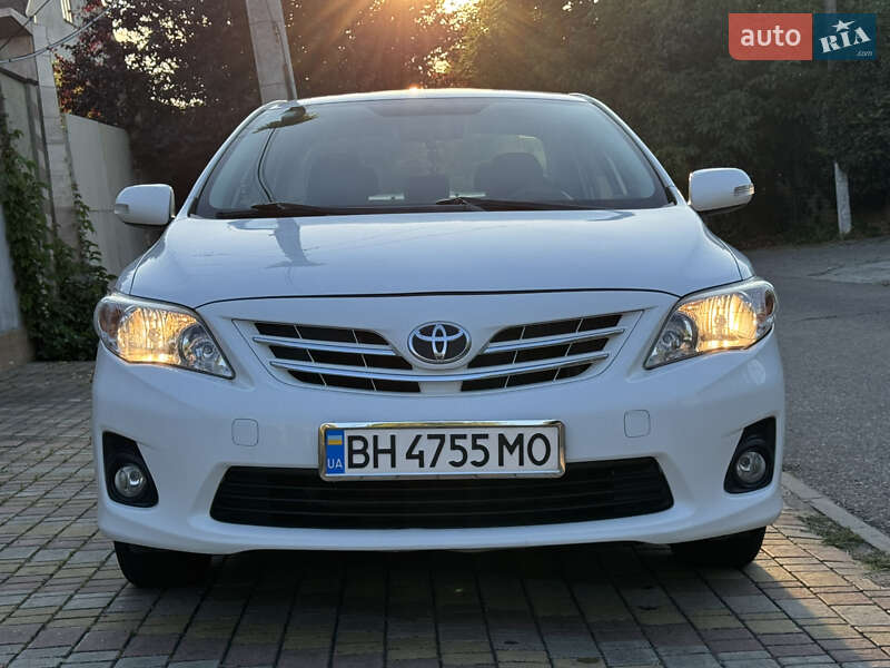 Седан Toyota Corolla 2010 в Одессе