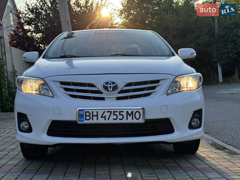 Седан Toyota Corolla 2010 в Одессе