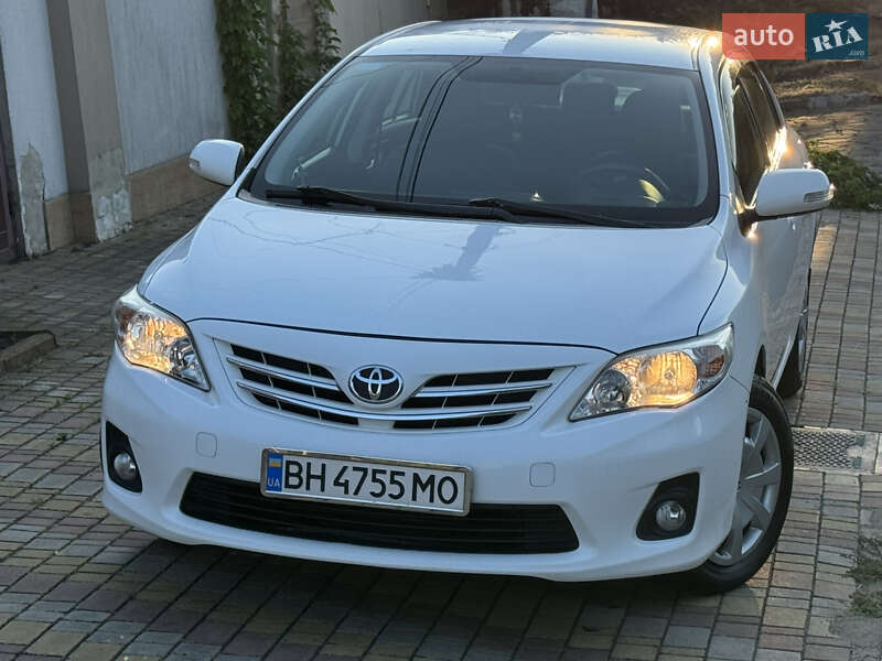 Седан Toyota Corolla 2010 в Одессе