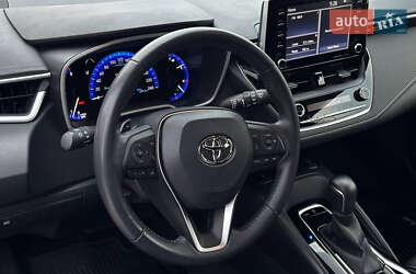Хэтчбек Toyota Corolla 2018 в 