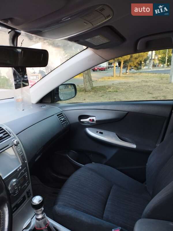 Седан Toyota Corolla 2008 в Белгороде-Днестровском