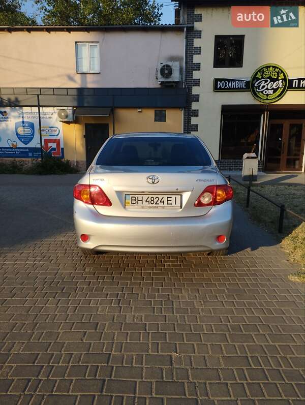Седан Toyota Corolla 2008 в Белгороде-Днестровском