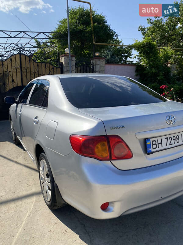 Седан Toyota Corolla 2008 в Одессе