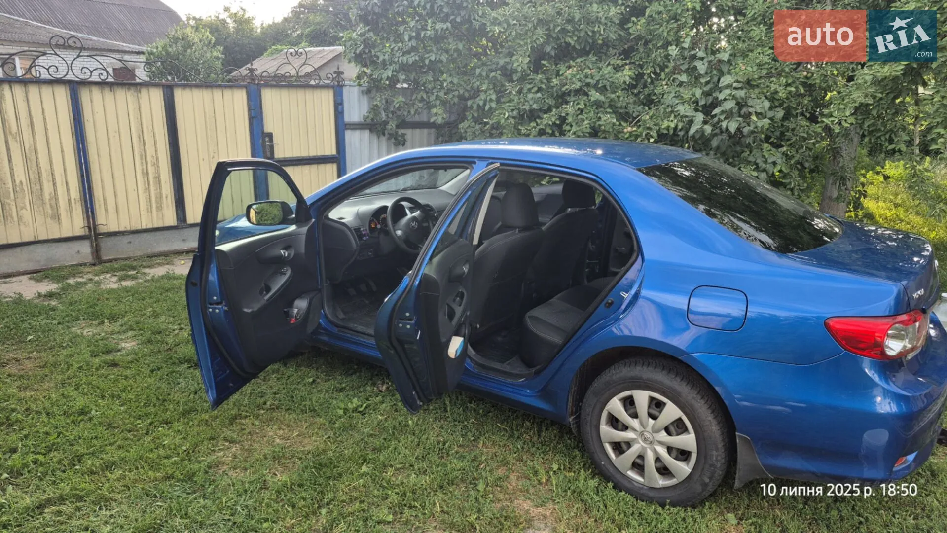 2011 Toyota Corolla - мініатюра 7