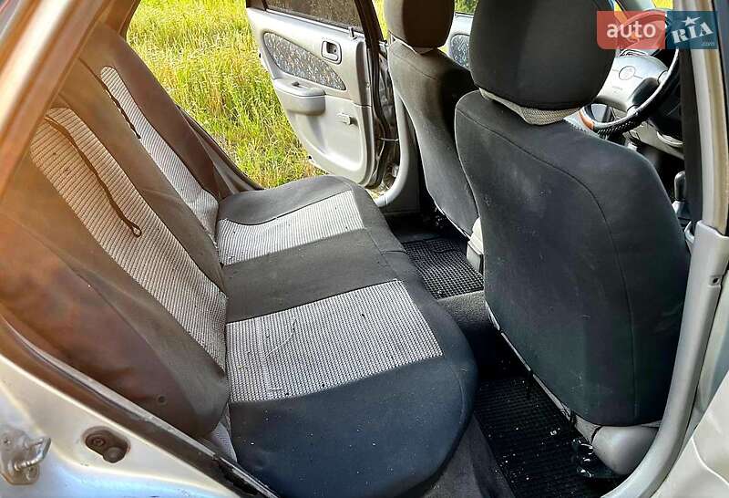 Хэтчбек Toyota Corolla 1997 в Саврани