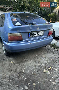 Хэтчбек Toyota Corolla 1996 в 