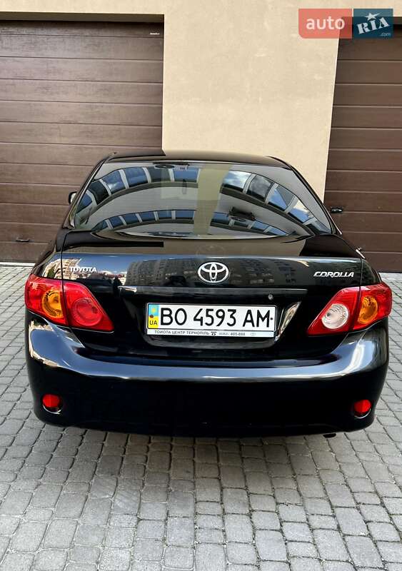 Седан Toyota Corolla 2008 в Тернополе