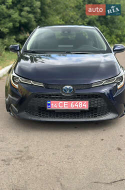 Седан Toyota Corolla 2022 в 