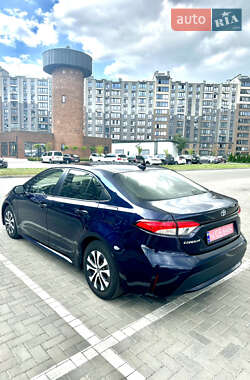 Седан Toyota Corolla 2022 в 