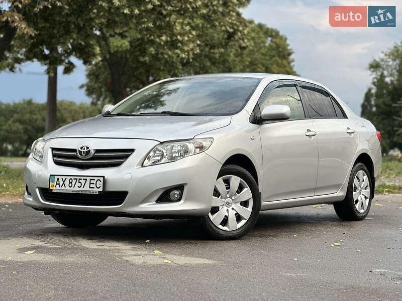 Седан Toyota Corolla 2008 в 
