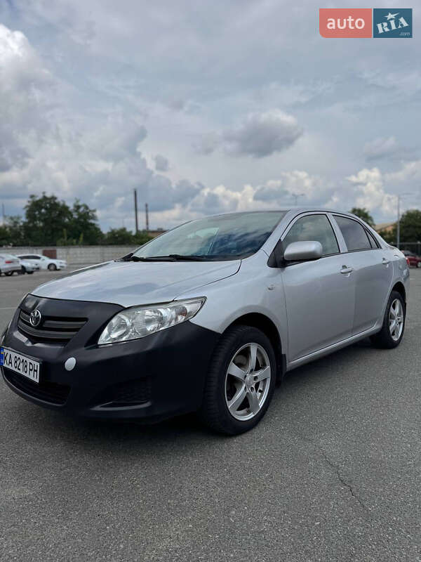 Седан Toyota Corolla 2008 в 