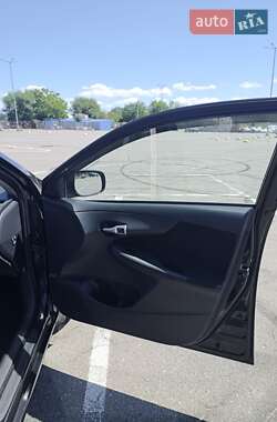 Седан Toyota Corolla 2012 в 