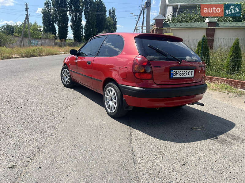 Хэтчбек Toyota Corolla 1998 в Одессе