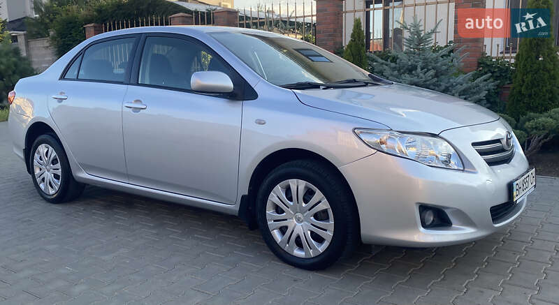 Седан Toyota Corolla 2008 в Одессе
