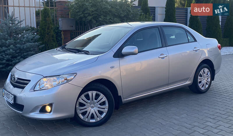 Седан Toyota Corolla 2008 в Одессе