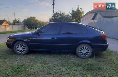 Хетчбек Toyota Corolla 1999 в Краснограді