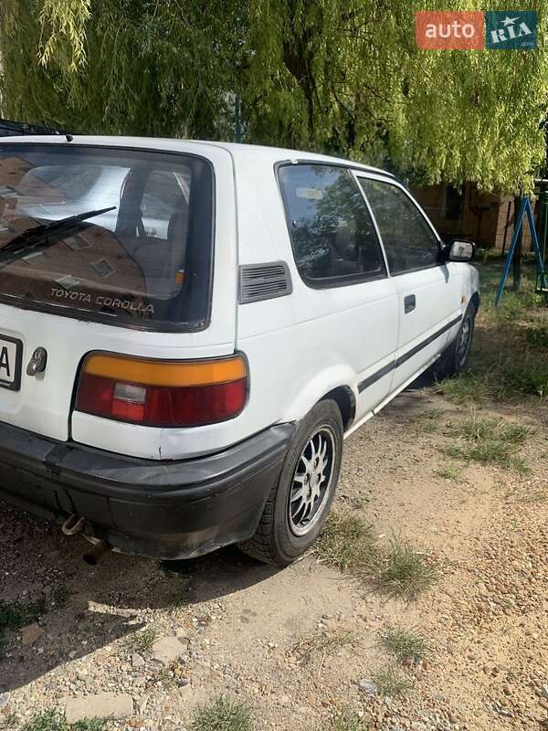 Хэтчбек Toyota Corolla 1987 в Каменец-Подольском фото 5 Хэтчбек Toyota Corolla 1987 в Каменец-Подольском