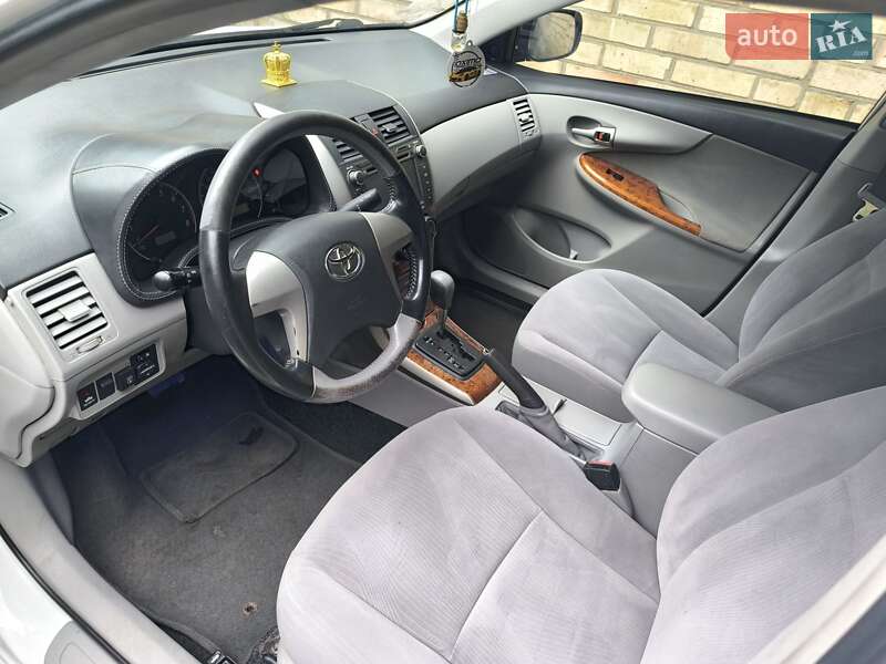 Седан Toyota Corolla 2010 в Києві фото 2 Седан Toyota Corolla 2010 в Києві