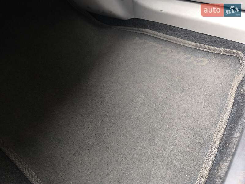 Седан Toyota Corolla 2010 в Києві фото 6 Седан Toyota Corolla 2010 в Києві