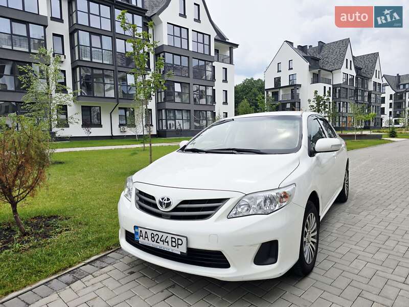 Toyota Corolla 2012