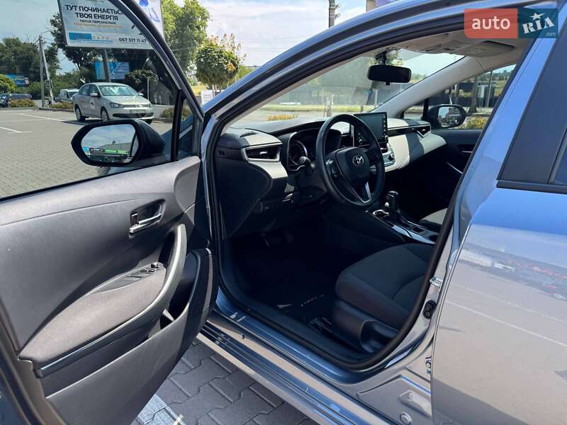 Седан Toyota Corolla 2022 в Києві
