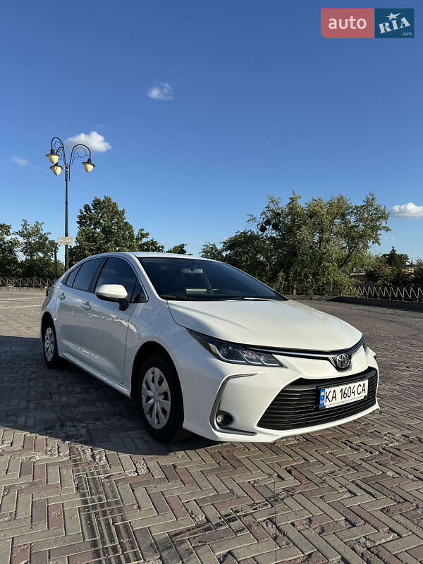 Седан Toyota Corolla 2021 в Харькове фото 3 Седан Toyota Corolla 2021 в Харькове