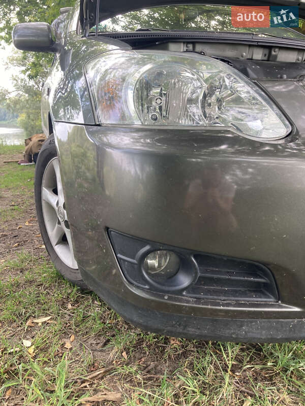 Toyota Corolla 2005