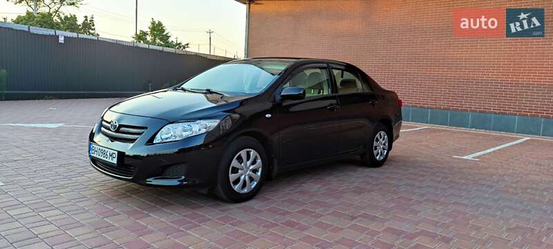 Седан Toyota Corolla 2008 в Одессе