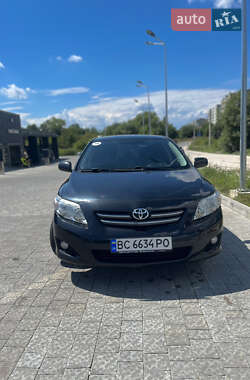 Седан Toyota Corolla 2008 в Львове