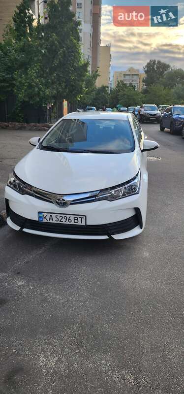 Toyota Corolla 2017