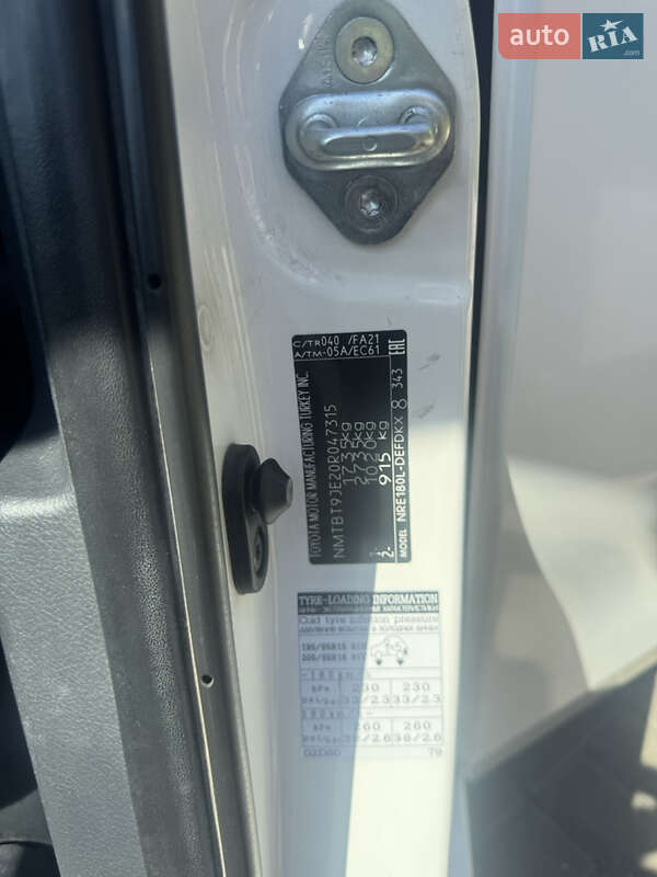 Седан Toyota Corolla 2017 в Черкасах