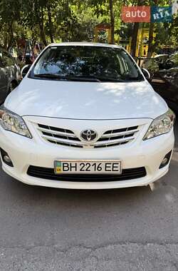 Седан Toyota Corolla 2012 в Одесі