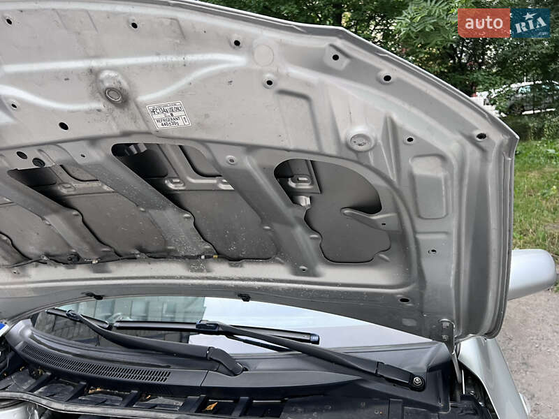 Седан Toyota Corolla 2008 в Львове