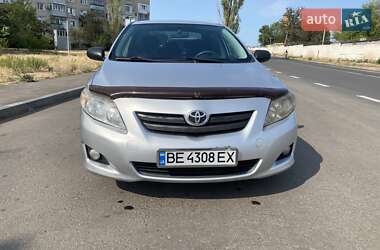 Седан Toyota Corolla 2008 в Вознесенске
