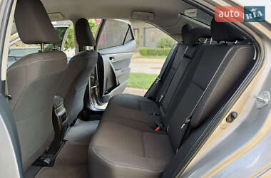 Седан Toyota Corolla 2014 в 